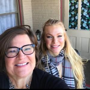 Meet your Posher, Eva